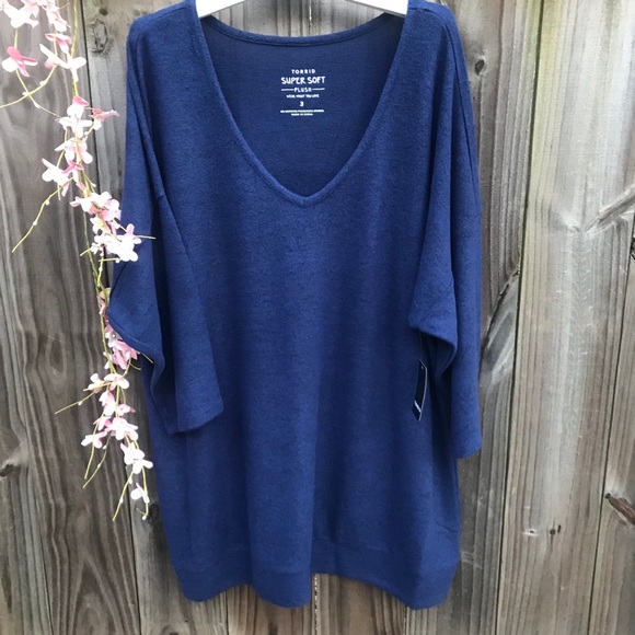 Womens Torrid Navy Hacci Sweater Blouse Size 3X - Picture 2 of 11